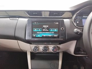 Used 2020 Renault Triber RXT Petrol Manual interior MUSIC SYSTEM & AC CONTROL VIEW