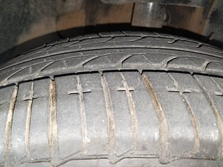 Used 2020 Tata Tiago XZA Plus Dual Tone Roof AMT Petrol Automatic tyres RIGHT FRONT TYRE TREAD VIEW