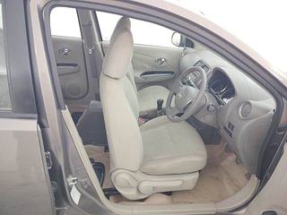 Used 2013 Nissan Sunny [2011-2014] XV Petrol Manual interior RIGHT SIDE FRONT DOOR CABIN VIEW