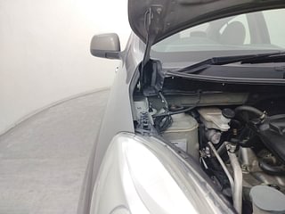 Used 2013 Nissan Sunny [2011-2014] XV Petrol Manual engine ENGINE RIGHT SIDE HINGE & APRON VIEW