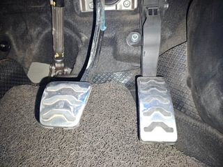 Used 2021 Hyundai New i20 Asta 1.0 Turbo IMT Petrol Manual interior PEDALS VIEW