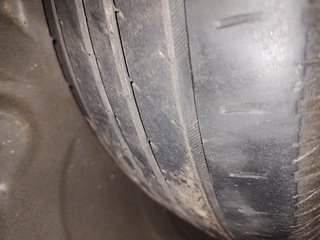 Used 2012 Hyundai i20 [2012-2014] Sportz 1.4 CRDI Diesel Manual tyres SPARE TYRE VIEW