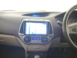 Used 2012 Hyundai i20 [2012-2014] Sportz 1.4 CRDI Diesel Manual interior MUSIC SYSTEM & AC CONTROL VIEW