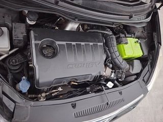 Used 2012 Hyundai i20 [2012-2014] Sportz 1.4 CRDI Diesel Manual engine ENGINE RIGHT SIDE VIEW