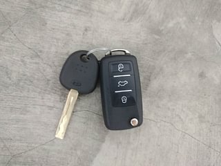 Used 2012 Hyundai i20 [2012-2014] Sportz 1.4 CRDI Diesel Manual extra CAR KEY VIEW