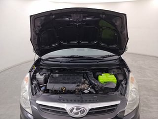 Used 2012 Hyundai i20 [2012-2014] Sportz 1.4 CRDI Diesel Manual engine ENGINE & BONNET OPEN FRONT VIEW