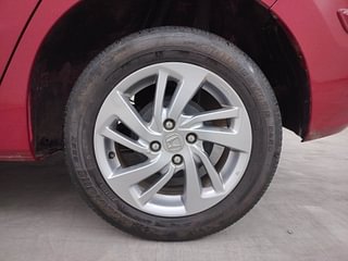 Used 2022 Honda Jazz ZX CVT Petrol Automatic tyres LEFT REAR TYRE RIM VIEW