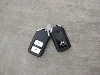 Used 2022 Honda Jazz ZX CVT Petrol Automatic extra CAR KEY VIEW