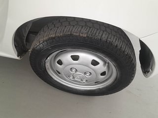 Used 2014 Hyundai Santro Xing [2007-2014] GL Petrol Manual tyres LEFT REAR TYRE RIM VIEW