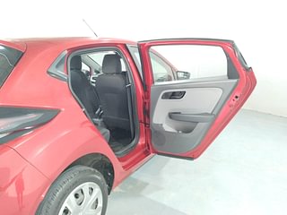 Used 2020 Tata Altroz XT 1.5 Diesel Manual interior RIGHT REAR DOOR OPEN VIEW