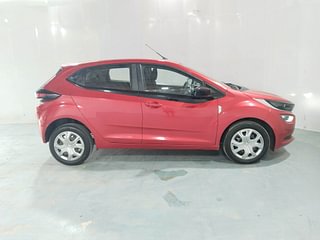 Used 2020 Tata Altroz XT 1.5 Diesel Manual exterior RIGHT SIDE VIEW