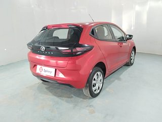 Used 2020 Tata Altroz XT 1.5 Diesel Manual exterior RIGHT REAR CORNER VIEW