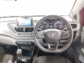 Used 2020 Tata Altroz XT 1.5 Diesel Manual interior STEERING VIEW