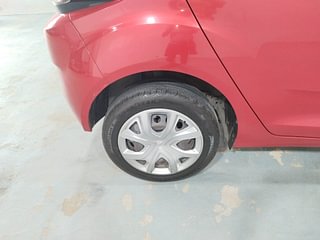 Used 2020 Tata Altroz XT 1.5 Diesel Manual tyres RIGHT REAR TYRE RIM VIEW
