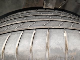 Used 2020 Tata Altroz XT 1.5 Diesel Manual tyres LEFT FRONT TYRE TREAD VIEW