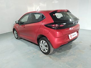 Used 2020 Tata Altroz XT 1.5 Diesel Manual exterior LEFT REAR CORNER VIEW