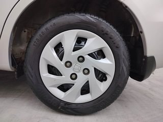 Used 2017 Honda Amaze 1.5 SX i-DTEC Diesel Manual tyres LEFT REAR TYRE RIM VIEW