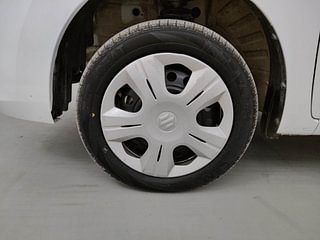 Used 2017 Maruti Suzuki Wagon R 1.0 [2015-2019] VXI AMT Petrol Automatic tyres LEFT FRONT TYRE RIM VIEW