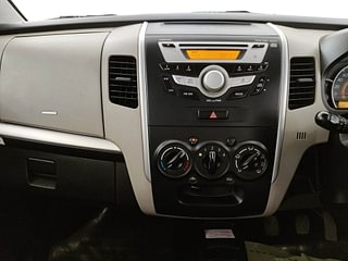Used 2014 Maruti Suzuki Wagon R 1.0 [2010-2019] VXi Petrol Manual interior MUSIC SYSTEM & AC CONTROL VIEW