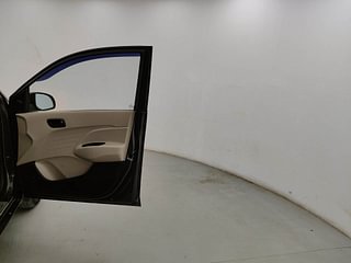Used 2021 Hyundai New Santro 1.1 Magna Petrol Manual interior RIGHT FRONT DOOR OPEN VIEW