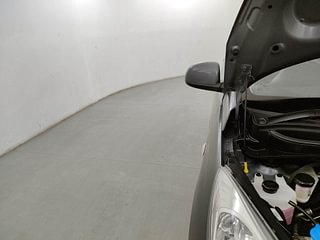 Used 2021 Hyundai New Santro 1.1 Magna Petrol Manual engine ENGINE RIGHT SIDE HINGE & APRON VIEW
