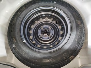 Used 2022 Hyundai New Santro 1.1 Sportz AMT Petrol Automatic tyres SPARE TYRE VIEW
