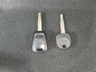 Used 2022 Hyundai New Santro 1.1 Sportz AMT Petrol Automatic extra CAR KEY VIEW