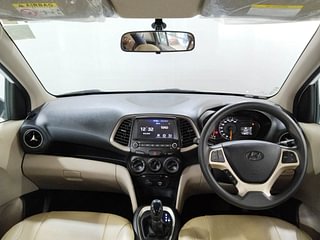 Used 2022 Hyundai New Santro 1.1 Sportz AMT Petrol Automatic interior DASHBOARD VIEW