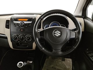 Used 2018 Maruti Suzuki Wagon R 1.0 [2010-2019] VXi Petrol Manual interior STEERING VIEW