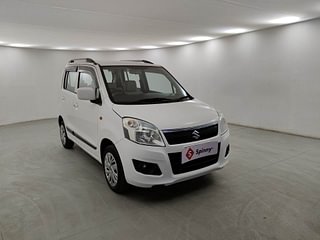 Used 2018 Maruti Suzuki Wagon R 1.0 [2010-2019] VXi Petrol Manual exterior RIGHT FRONT CORNER VIEW
