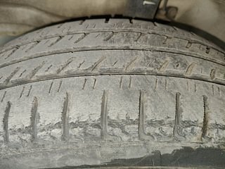 Used 2018 Maruti Suzuki Wagon R 1.0 [2010-2019] VXi Petrol Manual tyres LEFT FRONT TYRE TREAD VIEW