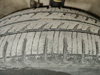 Used 2018 Maruti Suzuki Wagon R 1.0 [2010-2019] VXi Petrol Manual tyres RIGHT FRONT TYRE TREAD VIEW