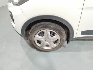 Used 2020 Tata Nexon XM Petrol Petrol Manual tyres LEFT FRONT TYRE RIM VIEW