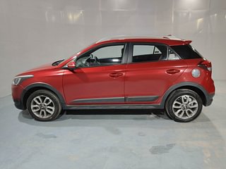 Used 2019 Hyundai i20 Active [2015-2020] 1.2 S Petrol Manual exterior LEFT SIDE VIEW