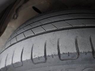 Used 2021 mg-motors Hector 2.0 Sharp Diesel Turbo Diesel Manual tyres LEFT FRONT TYRE TREAD VIEW