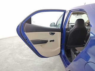 Used 2014 Hyundai Eon [2011-2018] Sportz Petrol Manual interior LEFT REAR DOOR OPEN VIEW