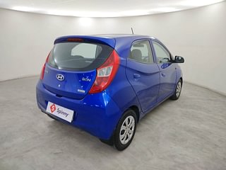 Used 2014 Hyundai Eon [2011-2018] Sportz Petrol Manual exterior RIGHT REAR CORNER VIEW