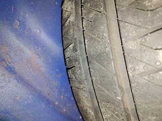 Used 2014 Hyundai Eon [2011-2018] Sportz Petrol Manual tyres SPARE TYRE VIEW