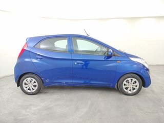 Used 2014 Hyundai Eon [2011-2018] Sportz Petrol Manual exterior RIGHT SIDE VIEW