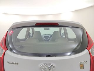Used 2013 Hyundai Eon [2011-2018] Magna Petrol Manual exterior BACK WINDSHIELD VIEW