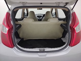 Used 2013 Hyundai Eon [2011-2018] Magna Petrol Manual interior DICKY INSIDE VIEW