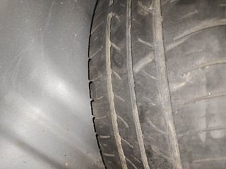 Used 2013 Hyundai Eon [2011-2018] Magna Petrol Manual tyres SPARE TYRE VIEW