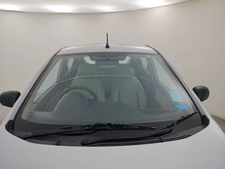 Used 2013 Hyundai Eon [2011-2018] Magna Petrol Manual exterior FRONT WINDSHIELD VIEW