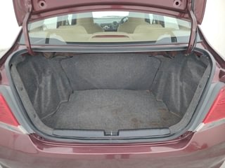 Used 2014 Honda Amaze 1.5L VX Diesel Manual interior DICKY INSIDE VIEW
