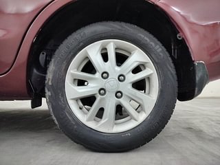 Used 2014 Honda Amaze 1.5L VX Diesel Manual tyres LEFT REAR TYRE RIM VIEW