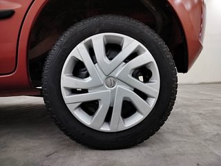 Used 2013 Maruti Suzuki Estilo [2009-2014] VXi Petrol Manual tyres LEFT REAR TYRE RIM VIEW