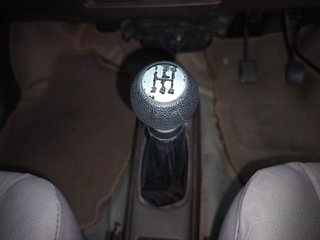 Used 2013 Maruti Suzuki Estilo [2009-2014] VXi Petrol Manual interior GEAR  KNOB VIEW
