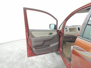 Used 2013 Maruti Suzuki Estilo [2009-2014] VXi Petrol Manual interior LEFT FRONT DOOR OPEN VIEW