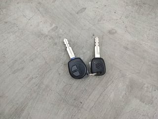 Used 2013 Maruti Suzuki Estilo [2009-2014] VXi Petrol Manual extra CAR KEY VIEW