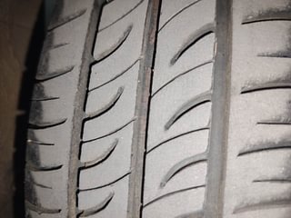 Used 2011 Hyundai i10 Sportz 1.2 Kappa2 Petrol Manual tyres LEFT REAR TYRE TREAD VIEW